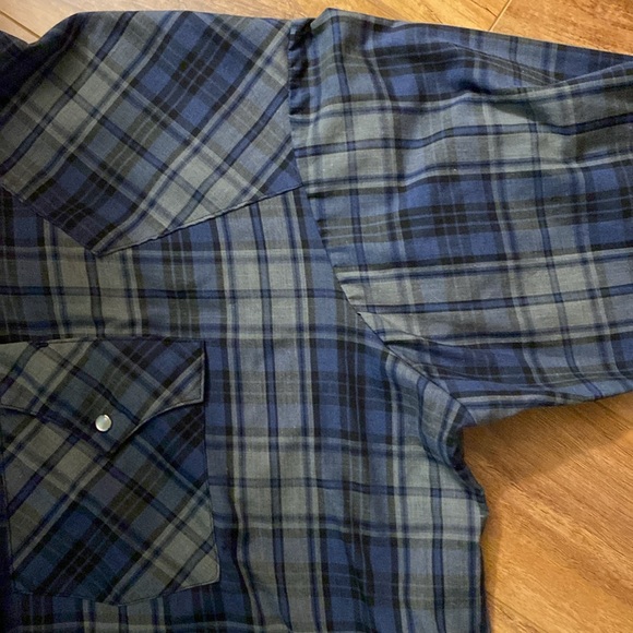 🤠 Western Craft Plaid Snap-Down - Picture 5 of 11